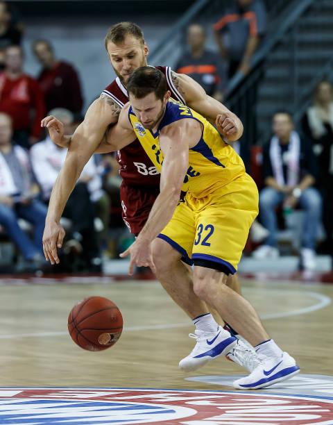 直稳居中上 直稳居中上