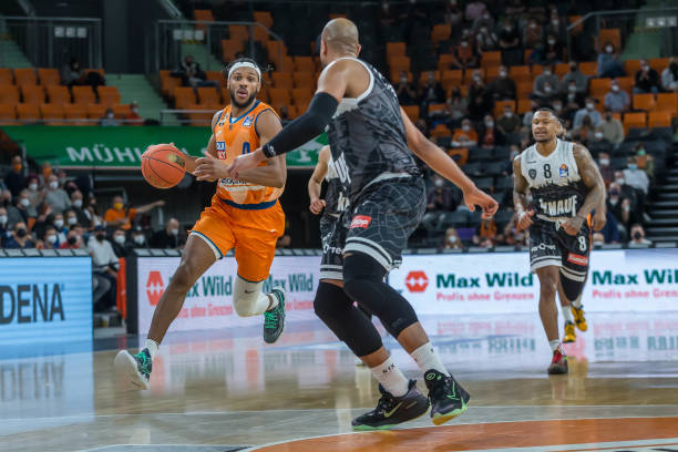 力与突破造 力与突破造